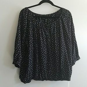 3/4 polka dot shirt